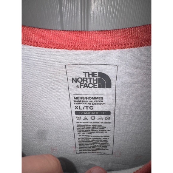 The North Face Mens Raglan T Shirt White Red XL Standard Fit Graphic Tee - Picture 2 of 3
